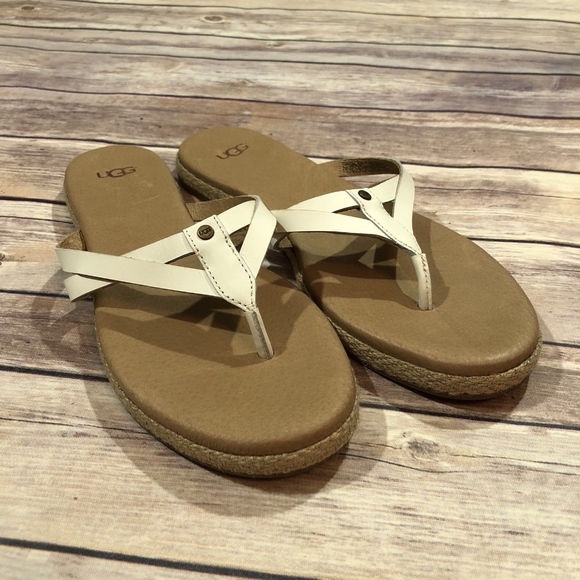 ugg annice flip flop